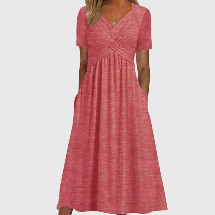 Ute | Schmeichelhaftes Kleid