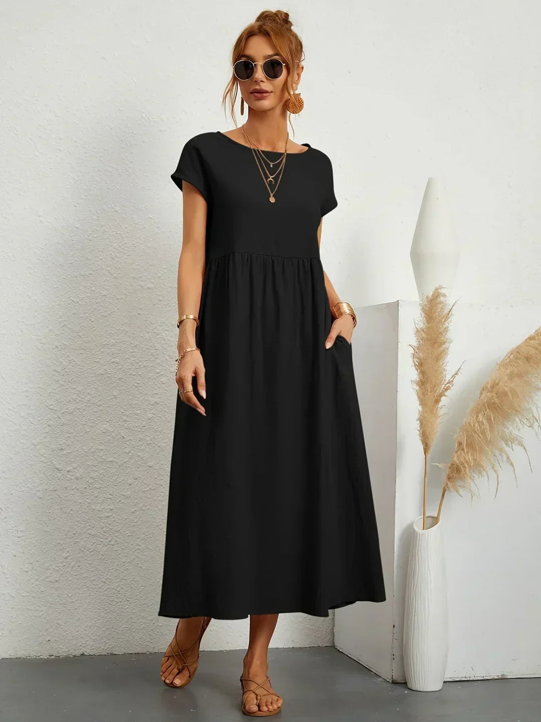 Evi | Fließendes Midikleid zeitlose Eleganz