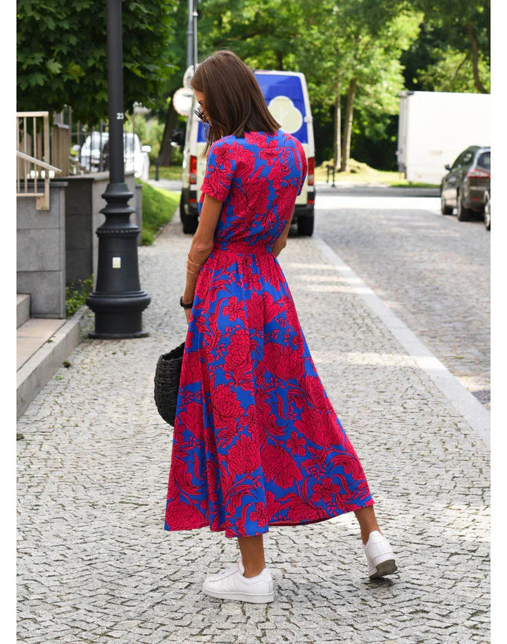 Julia | Elegantes Kleid mit V-Ausschnitt und figurformendem Schnitt